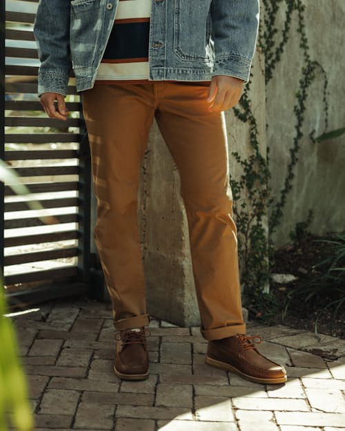lifestyle image of 365 5-Pocket Pant - Hb Athletic Straight