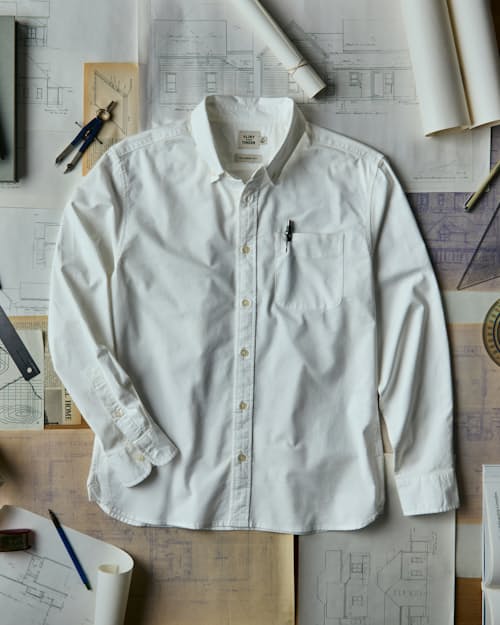 lifestyle image of Classic Oxford
