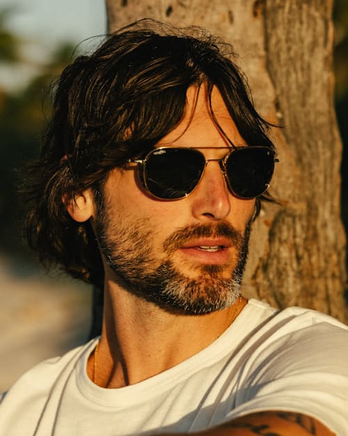lifestyle image of Flynn Sunglasses