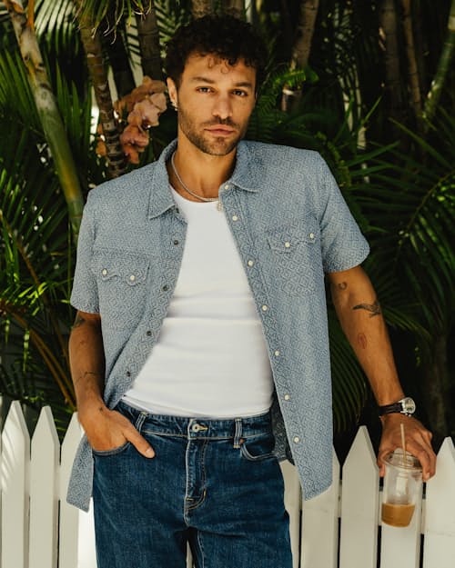 Miguel is 6’2”, 185 lbs, and wearing size L