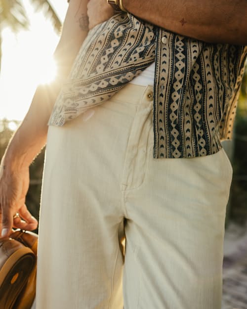lifestyle image of Cotton Linen Chino - HB Straight
