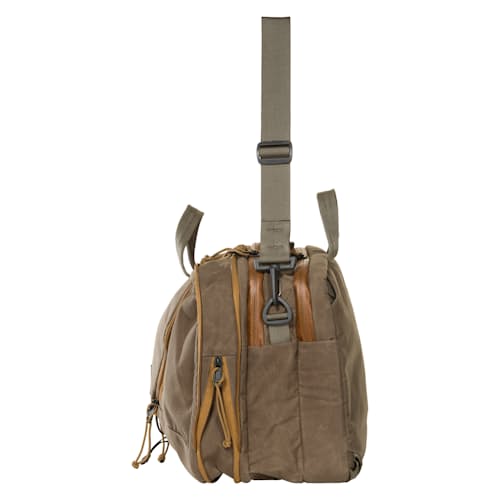 laydown image of 3-Way Briefcase 22L