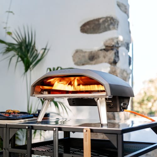 lifestyle image of Ooni Koda 16 Pizza Oven