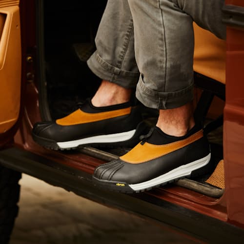 laydown image of Ankle Boot
