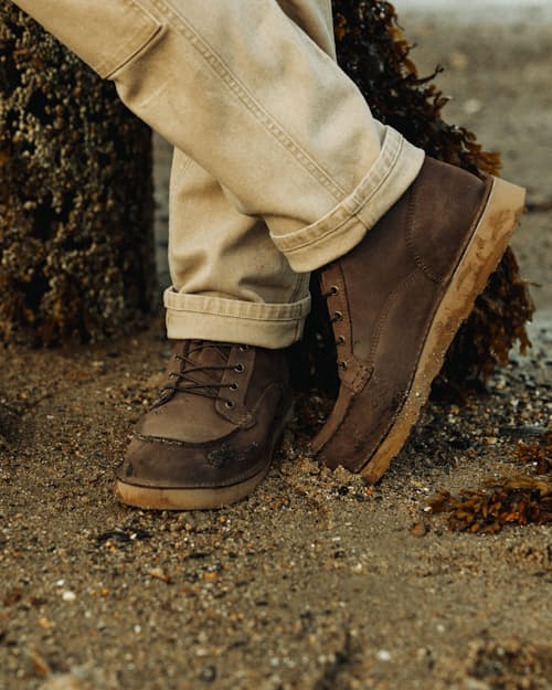 lifestyle image of Bull Run Lux Moc Toe 6 inch