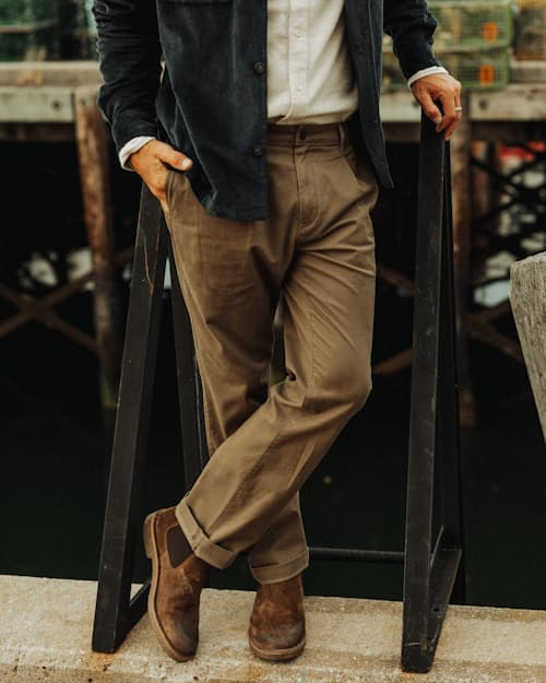 lifestyle image of 365 Pleated Chino Pant - HB Classic