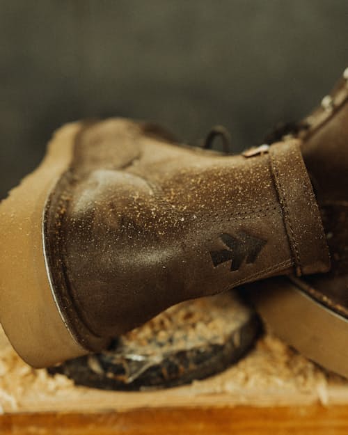 lifestyle image of Bull Run Lux Chelsea 6 inch