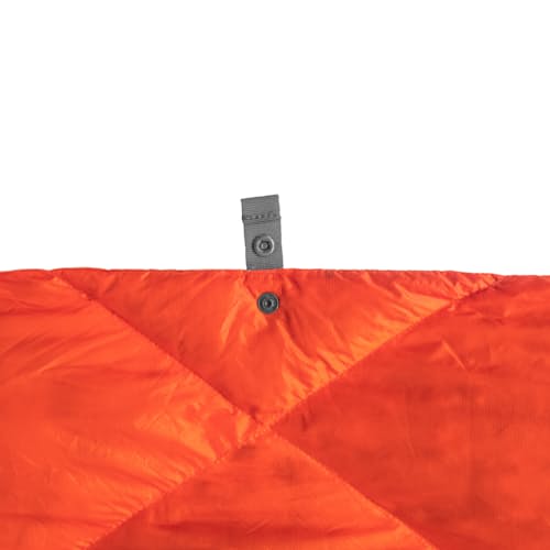 laydown image of Bobcat - 45Âº Down Travel Quilt