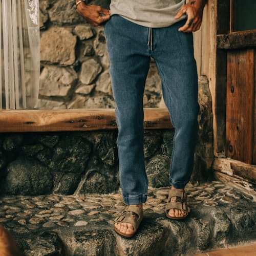 laydown image of The Apres Pant - Exclusive