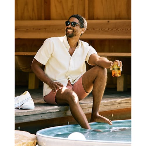 lifestyle image of Wrinkle-Free Linen Short Sleeve Shirt