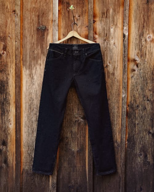 lifestyle image of Cash Black Reserve Denim