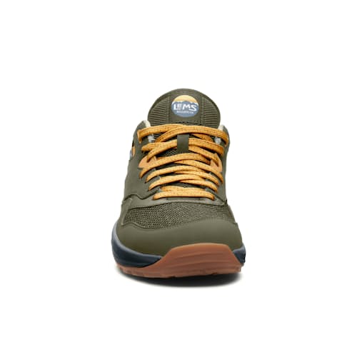 laydown image of Trailhead Sneaker