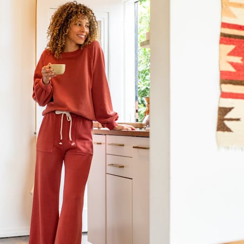 laydown image of Women's Luella Sweatshirt