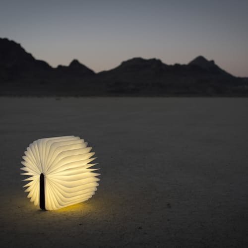 laydown image of Mini Lumio +