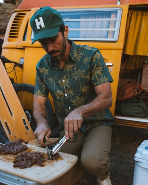 lifestyle image of Classic Slub Palm Short Sleeve Shirt