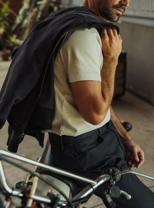 Spencer is 6'0", 173lbs, and wearing a size M