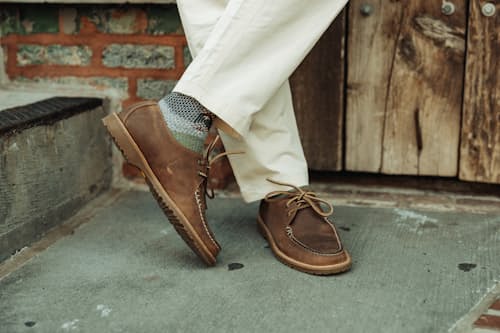 lifestyle image of Sperry x Huckberry Captain's Oxford