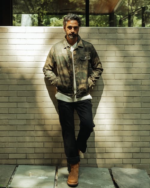 Quetzal is 6'1'', 170lbs,  and wearing size 31x32