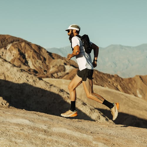 lifestyle image of Super_Limited_V2 - Running Pack