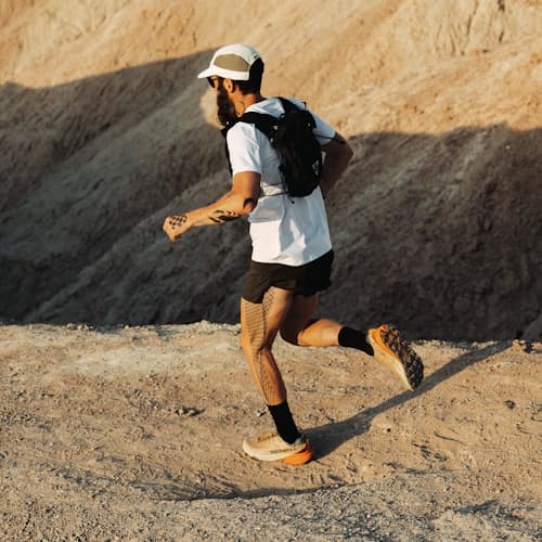 lifestyle image of Super_Limited_V2 - Running Pack