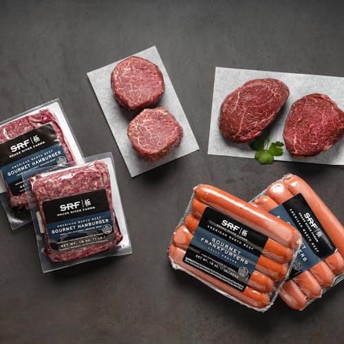 laydown image of American Wagyu Grilling Pack