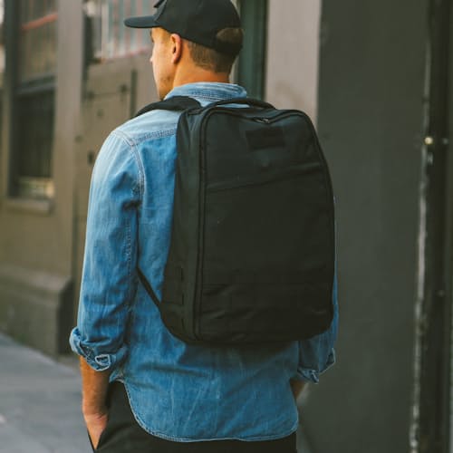 laydown image of GR1 Backpack - 21L