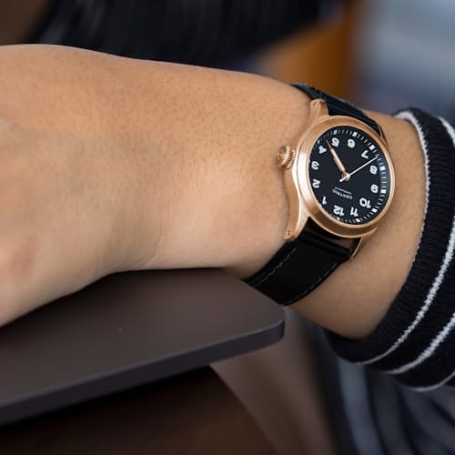 laydown image of Women's Field Watch Mark III