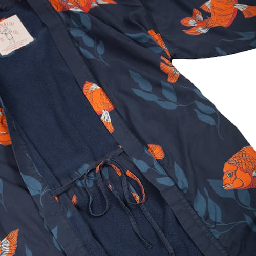 laydown image of Garibaldi Robe