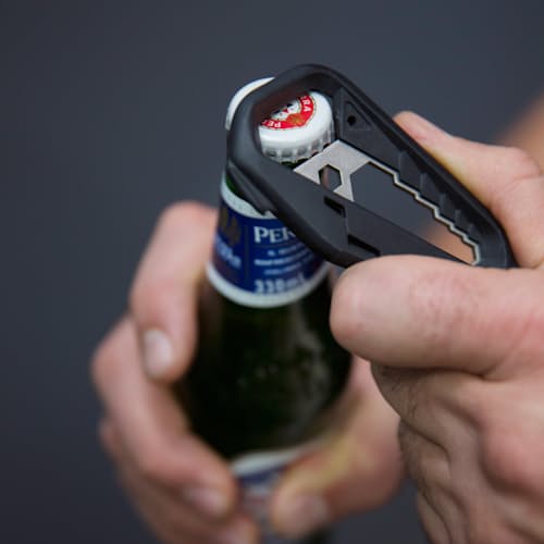 lifestyle image of M.100 - 17-in-1 Multi-Tool
