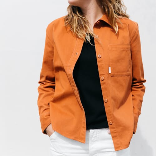 laydown image of Women's Dirt Shirt