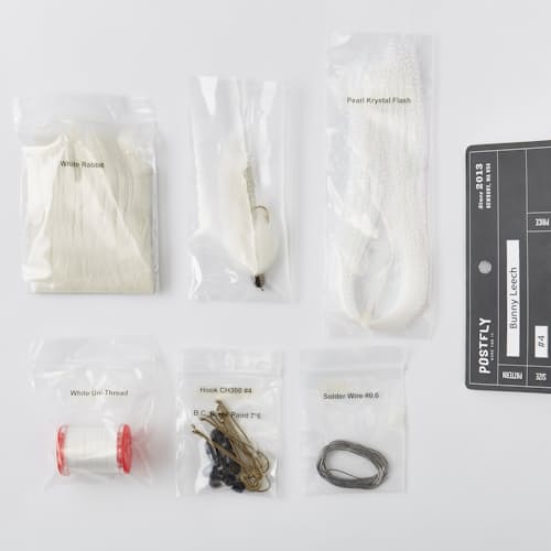 laydown image of Fly Tying Kit - Warm Water
