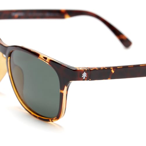 laydown image of Weekenders Sunglasses - Tortoise