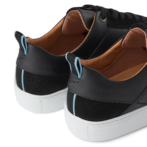 laydown image of Linden Sneaker