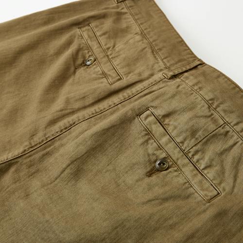 laydown image of Cotton Linen Short - 9"