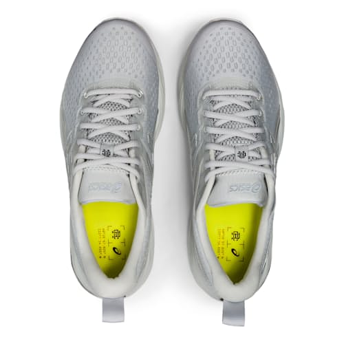laydown image of Goretex GEL Cumulus 21