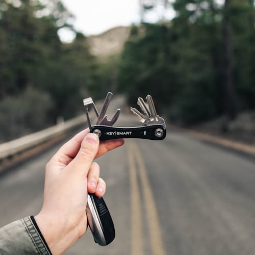 laydown image of KeySmart Pro w/ Tile Smart Location