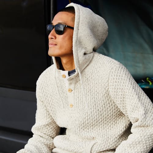 lifestyle image of Weekenders Sunglasses