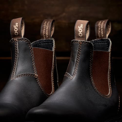 lifestyle image of Classic 500 Chelsea Boot