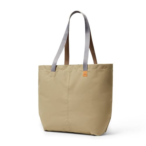 laydown image of Market Tote