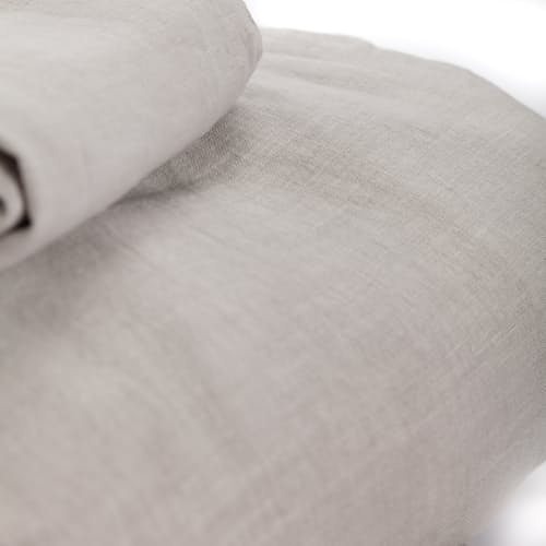 laydown image of Mica Linen Sheet Set (Queen)