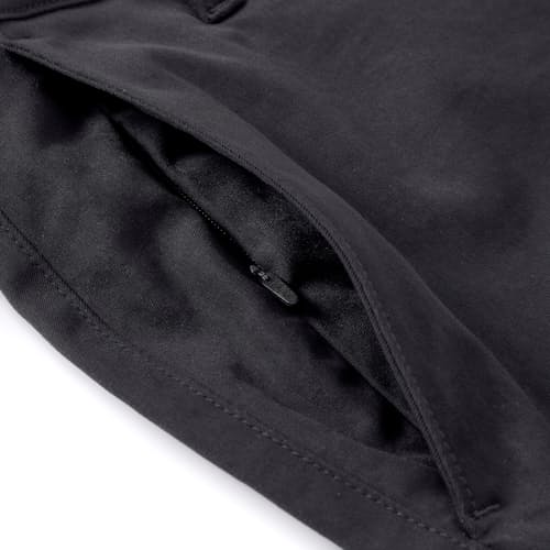 lifestyle image of Nomad Short - 9"