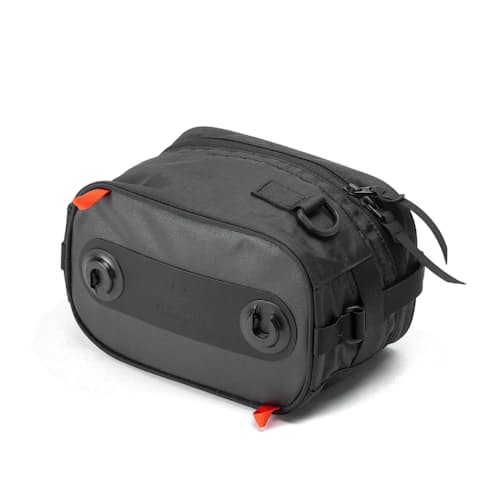 laydown image of Compression Cube No.2