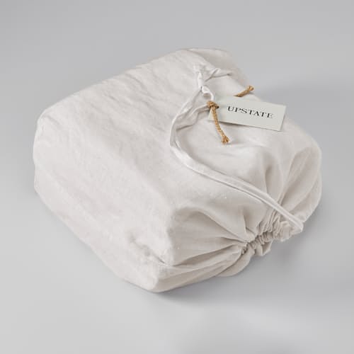 laydown image of Stonewashed Linen Duvet Set - King