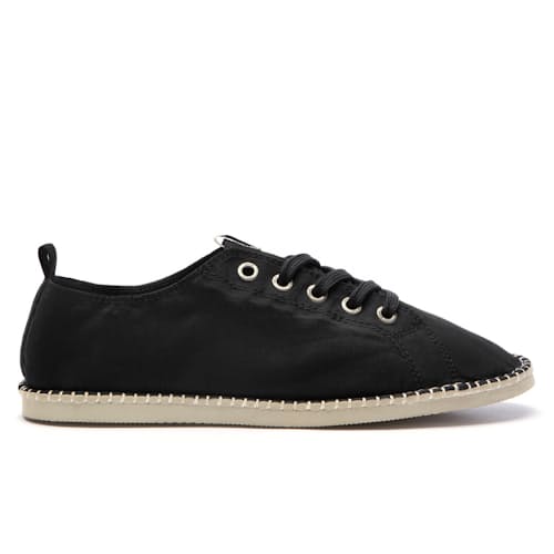 laydown image of Montrose Shoe
