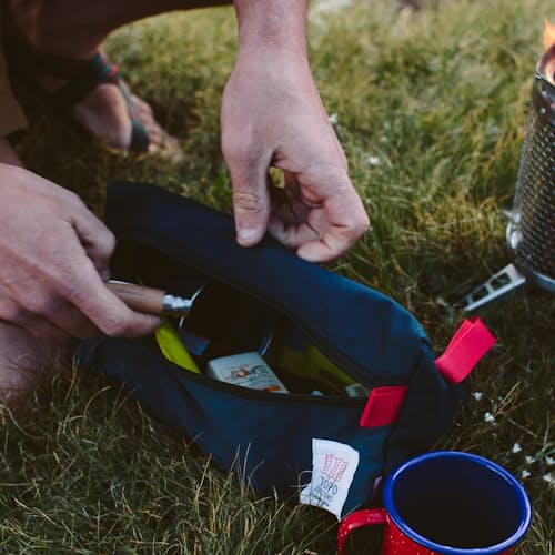 laydown image of Dopp Kit