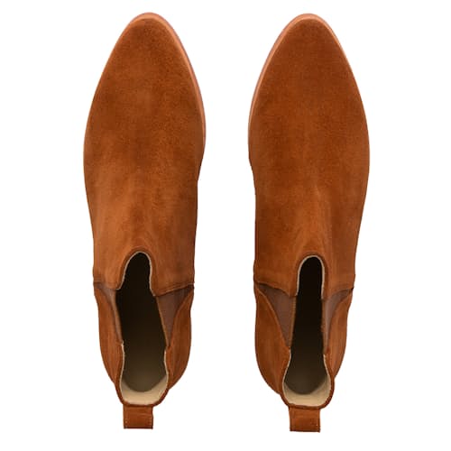 laydown image of Chelsea Boot - Women's