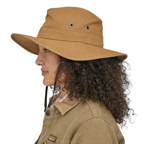 laydown image of Forge Hat