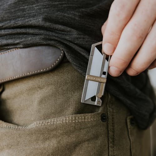 laydown image of Sideslip Titanium Utility Knife