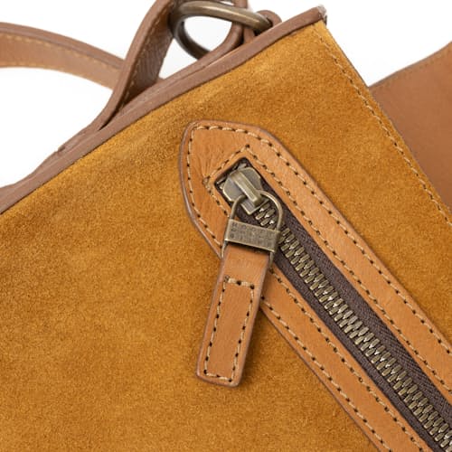 laydown detail image of Women's Pearl Laced Satchel