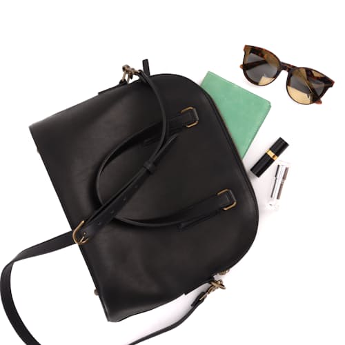 laydown image of Women's Britton Day Bag